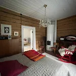 Wanha Niemelae, Lapissa Villa Kierinki