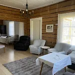 Villa Wanha Niemelae, Lapissa