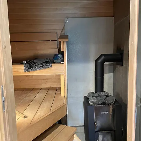 Wanha Niemelae, Lapissa Villa Kierinki