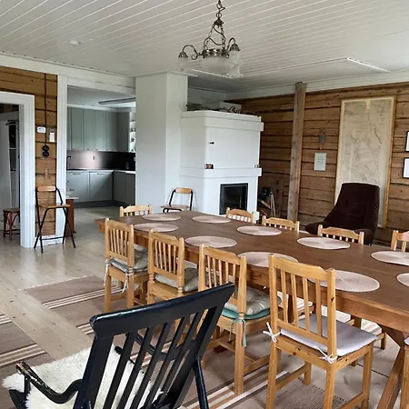 Wanha Niemelae, Lapissa Villa