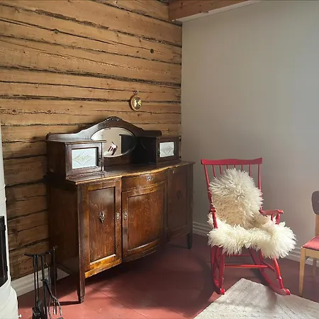 Wanha Niemelae, Lapissa Villa *