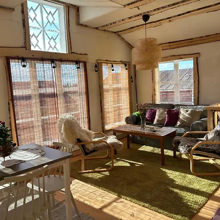 Wanha Niemelae, Lapissa Villa Kierinki